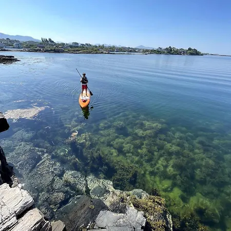 A By The Forest With A Sea View ! * Sofstad
